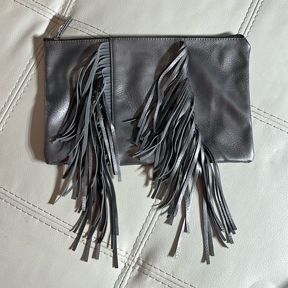 Ion Color Brilliance Silver PVC Clutch Purse With Fringe